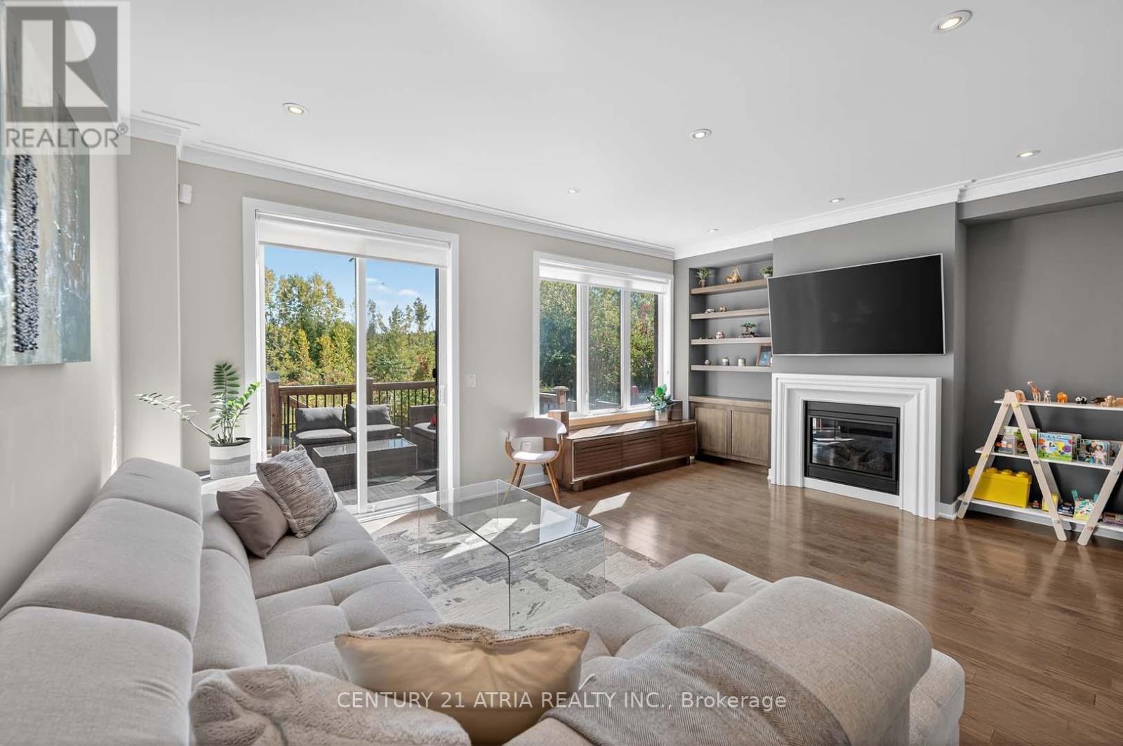 115 Dariole Drive, Richmond Hill, Ontario  L4E 0Y8 - Photo 12 - N12432015