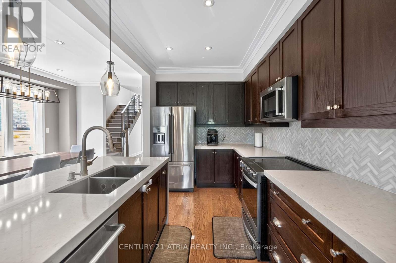 115 Dariole Drive, Richmond Hill, Ontario  L4E 0Y8 - Photo 18 - N12432015