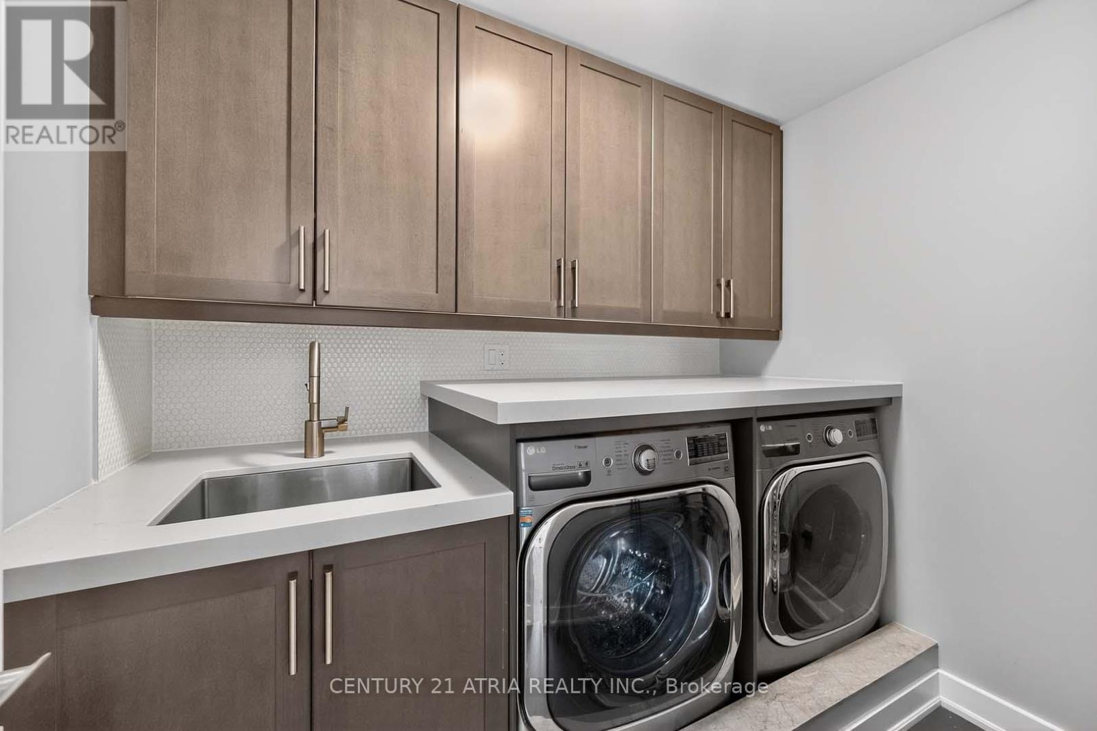115 Dariole Drive, Richmond Hill, Ontario  L4E 0Y8 - Photo 28 - N12432015