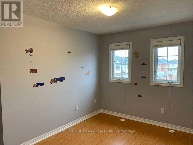 5 Toulouse Court, Markham (Cornell), Ontario  L6B 0X8 - Photo 10 - N12432018