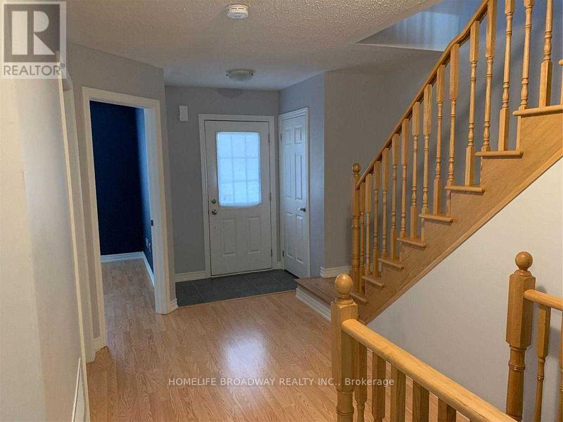 5 Toulouse Court, Markham (Cornell), Ontario  L6B 0X8 - Photo 3 - N12432018