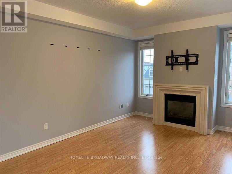 5 Toulouse Court, Markham (Cornell), Ontario  L6B 0X8 - Photo 4 - N12432018