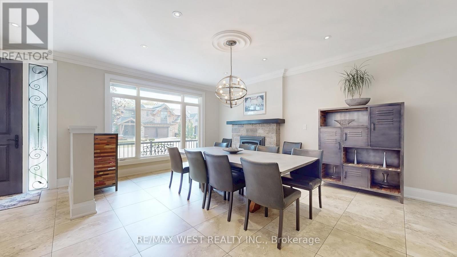 30 Goodman Crescent, Vaughan, Ontario  L6A 1E8 - Photo 6 - N12432041