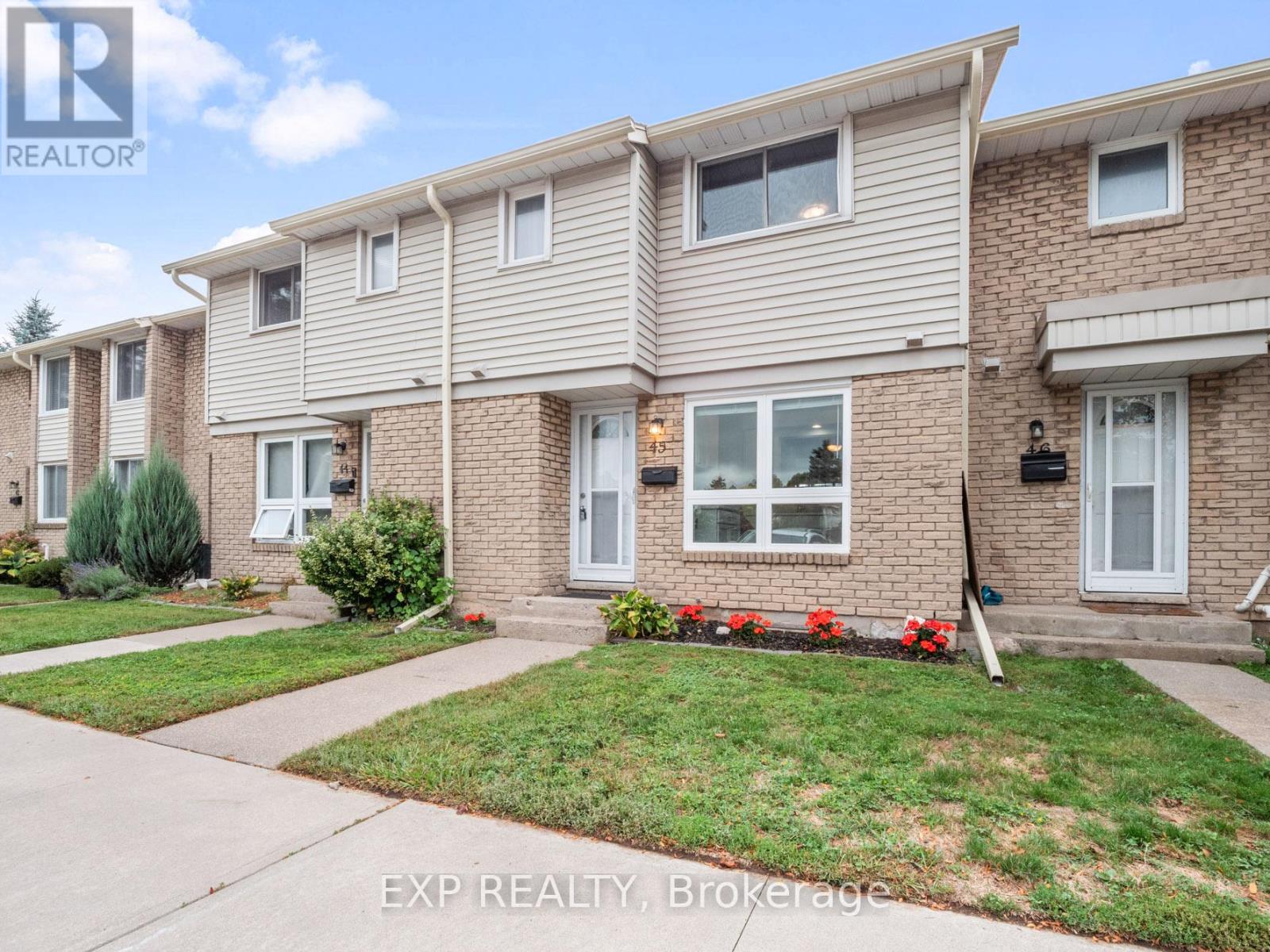 45 - 6767 Thorold Stone Road, Niagara Falls, Ontario  L2J 3W9 - Photo 1 - X12432116