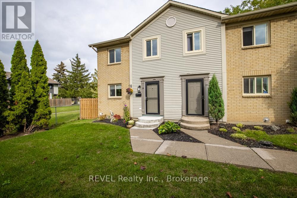 14 - 65 DORCHESTER BOULEVARD, St. Catharines, Ontario