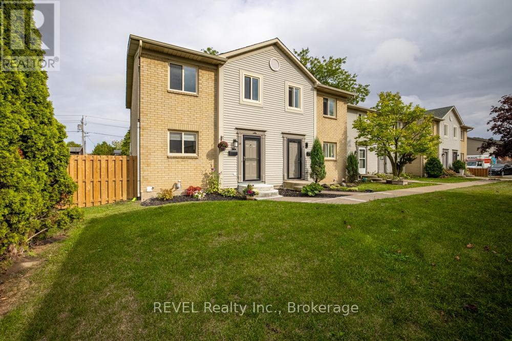 14 - 65 Dorchester Boulevard, St. Catharines, Ontario  L2M 7T3 - Photo 29 - X12432222