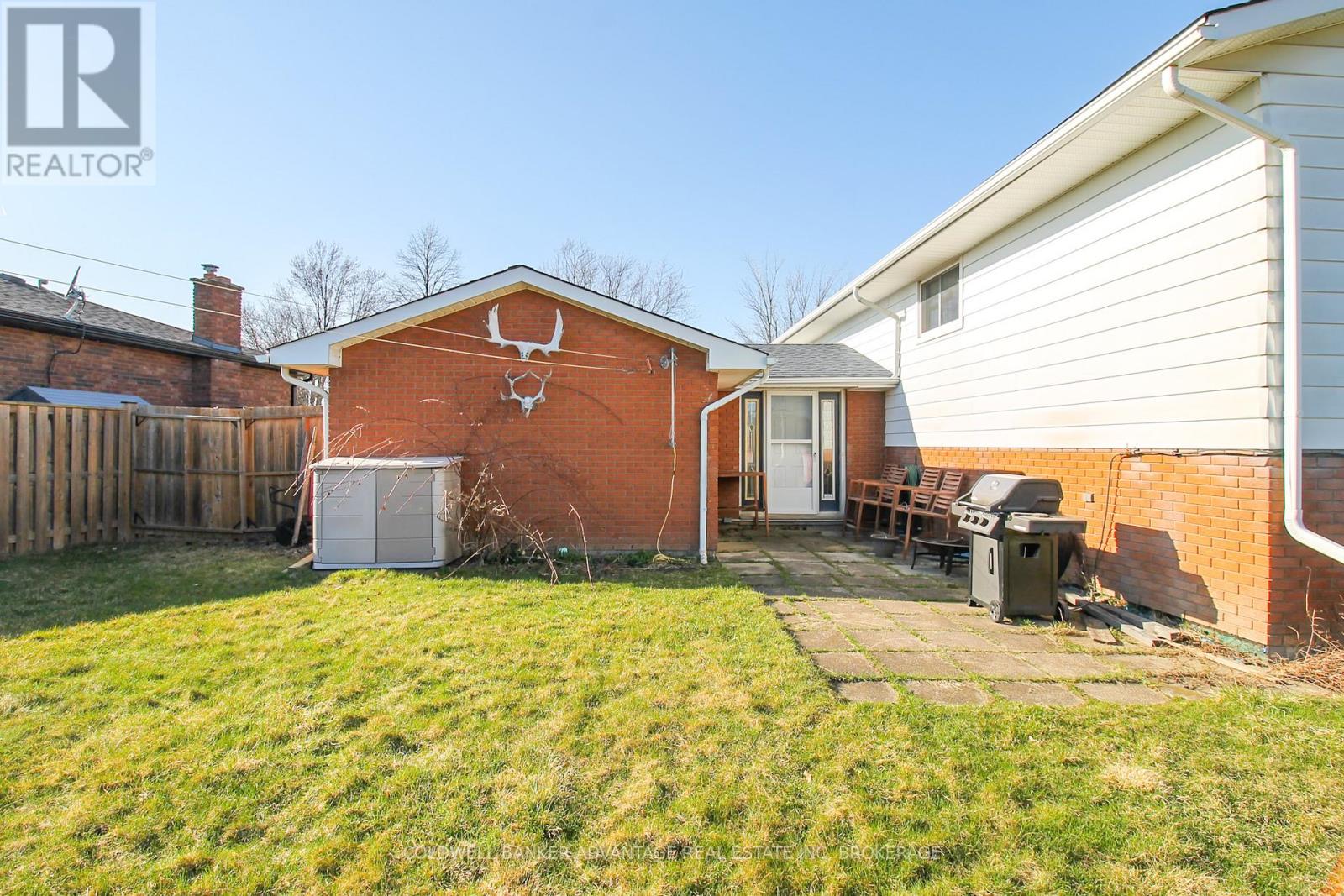 36 Wellbrook Boulevard, Welland (Prince Charles), Ontario  L3C 5T4 - Photo 25 - X12432231