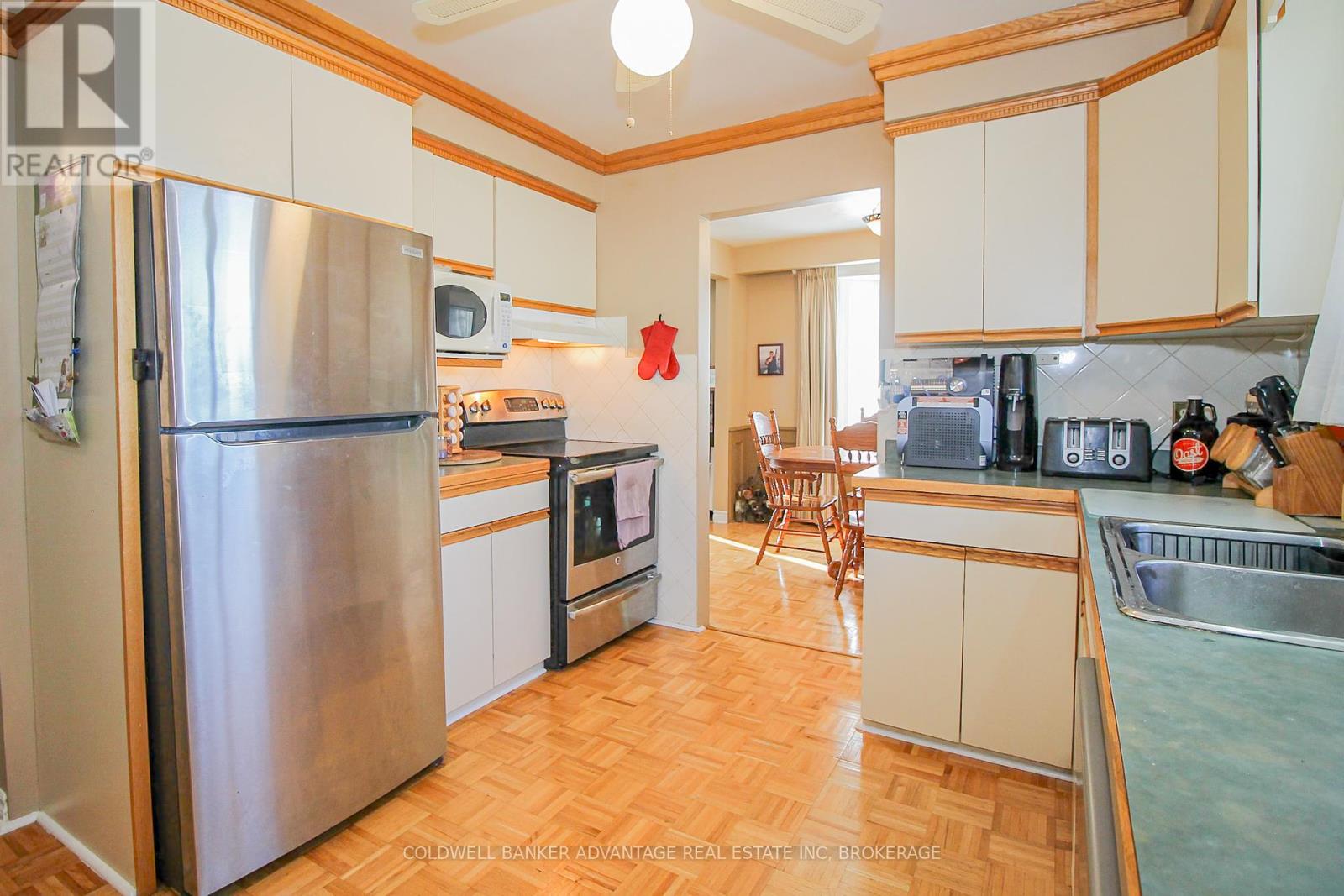 36 Wellbrook Boulevard, Welland (Prince Charles), Ontario  L3C 5T4 - Photo 8 - X12432231
