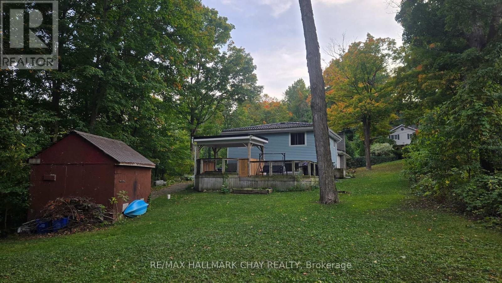 219 Sunnyside Drive, Midland, Ontario  L4R 5J2 - Photo 2 - S12432035