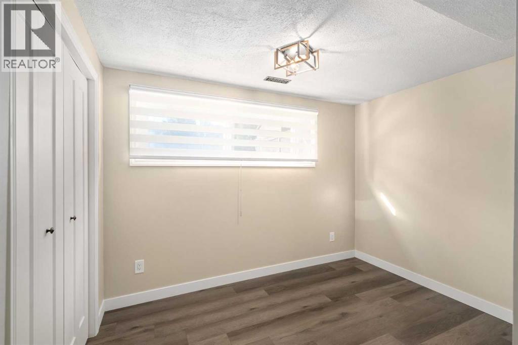 71 Riverbend Drive Se, Calgary, Alberta  T2C 3S5 - Photo 14 - A2259991
