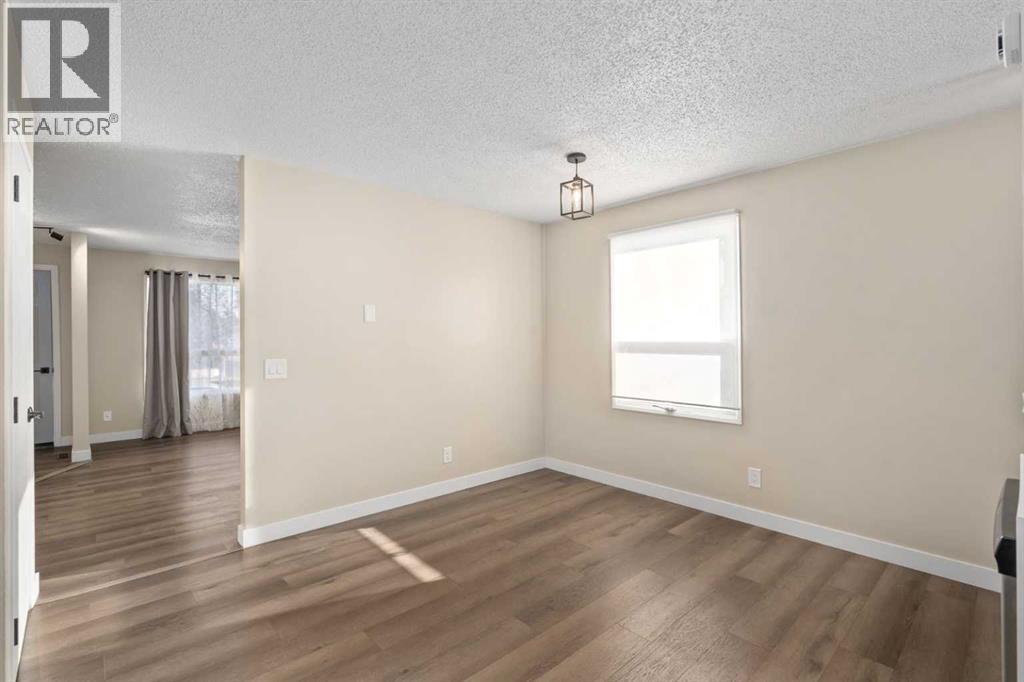 71 Riverbend Drive Se, Calgary, Alberta  T2C 3S5 - Photo 6 - A2259991