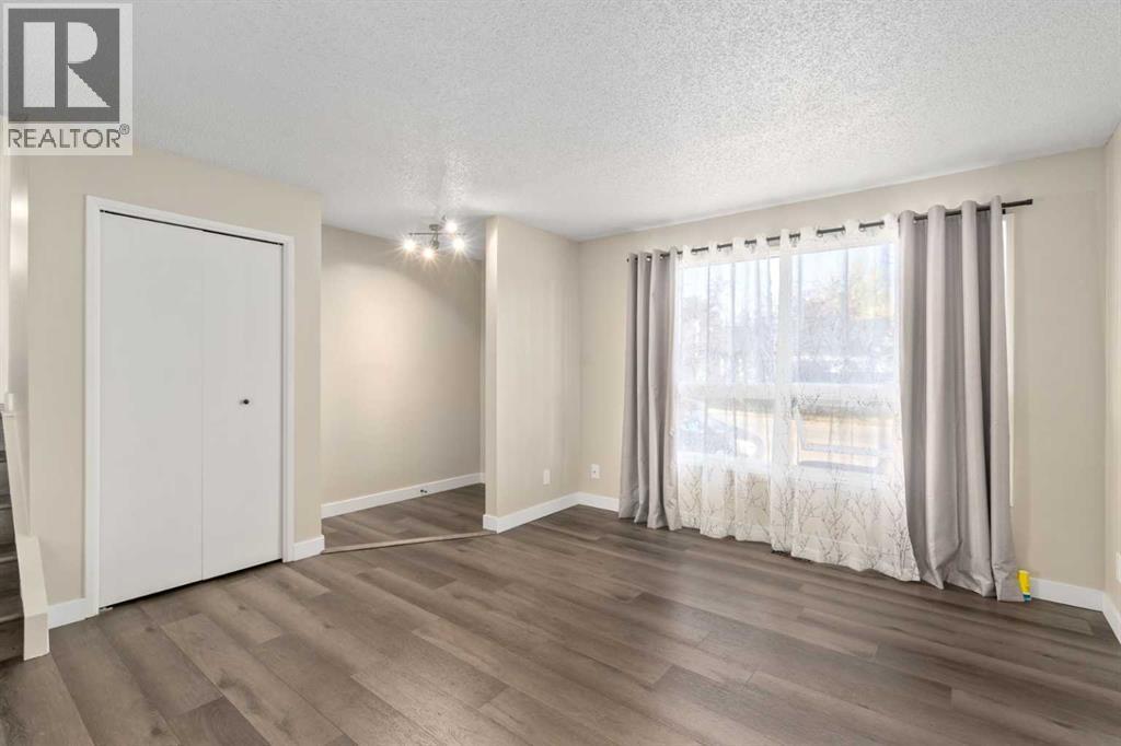 71 Riverbend Drive Se, Calgary, Alberta  T2C 3S5 - Photo 2 - A2259991