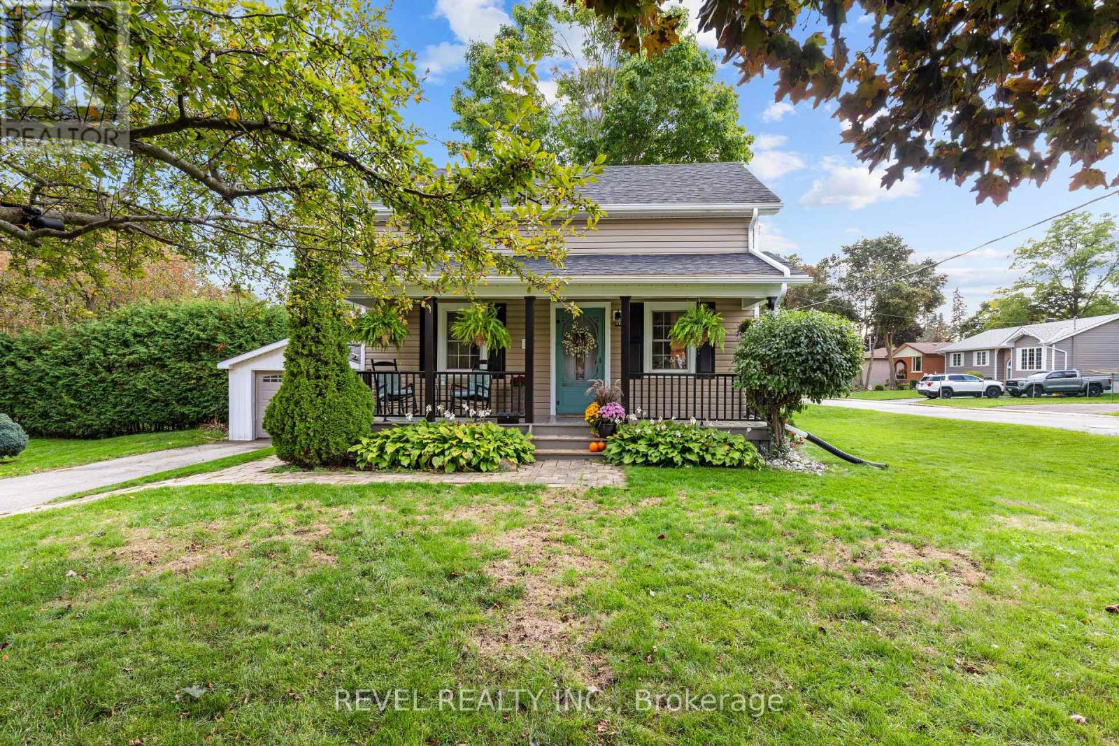 35 GLENELG STREET E, Kawartha Lakes, Ontario