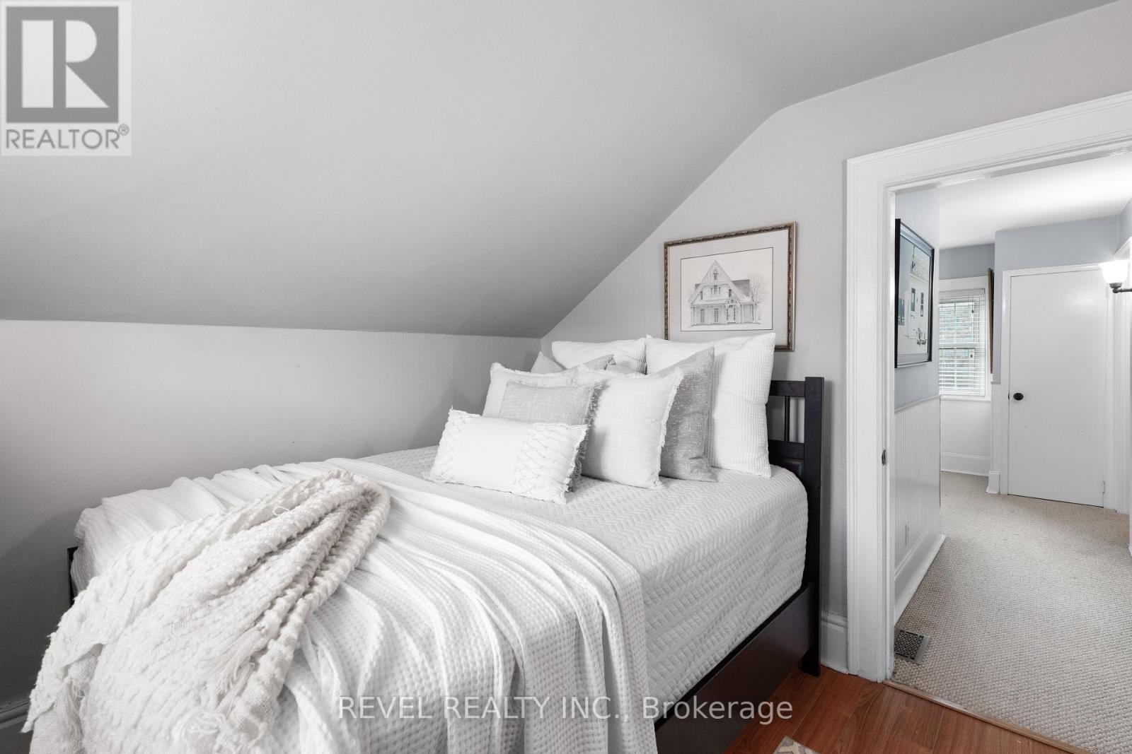 35 Glenelg Street E, Kawartha Lakes, Ontario  K9V 1Y9 - Photo 30 - X12432168