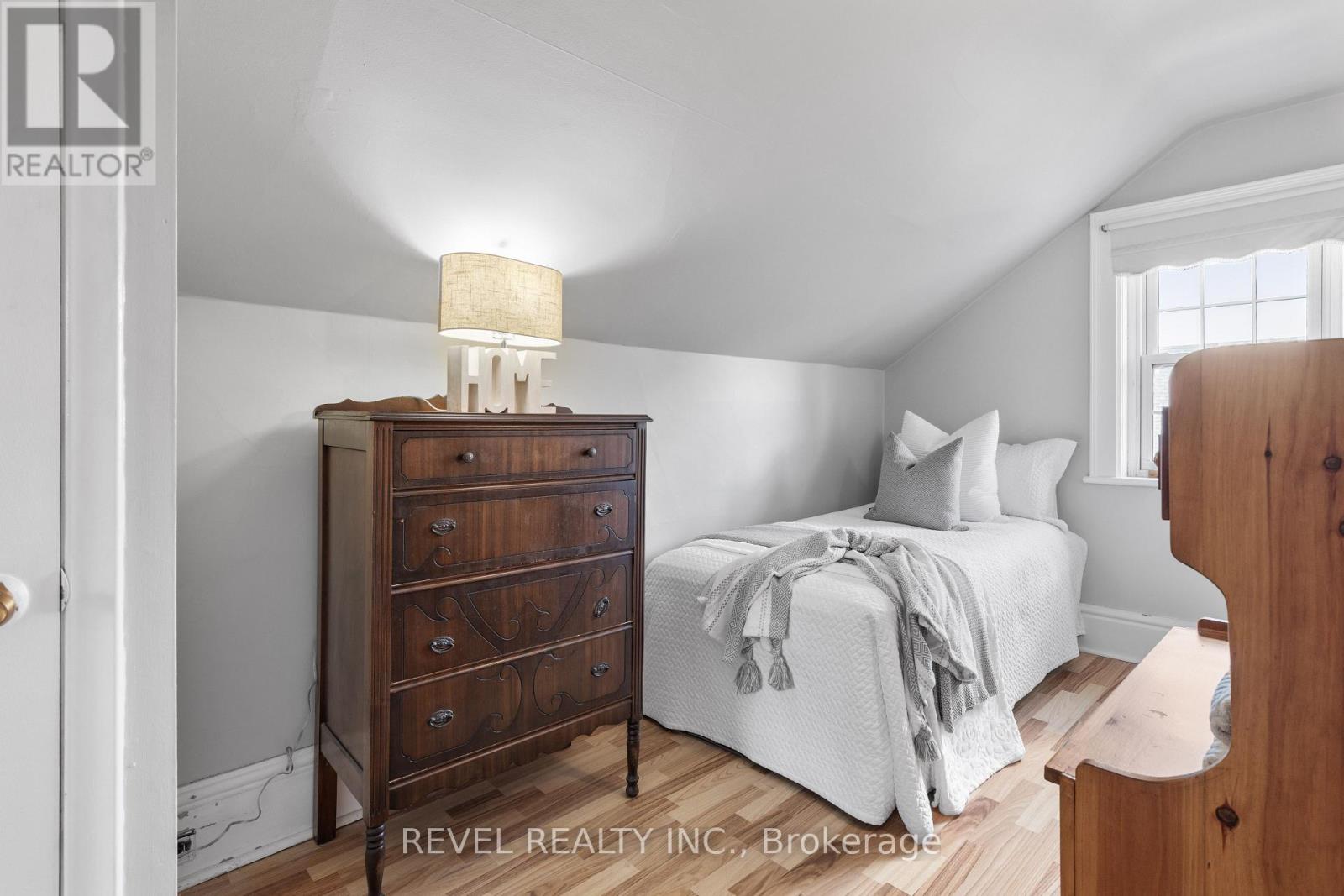 35 Glenelg Street E, Kawartha Lakes, Ontario  K9V 1Y9 - Photo 32 - X12432168