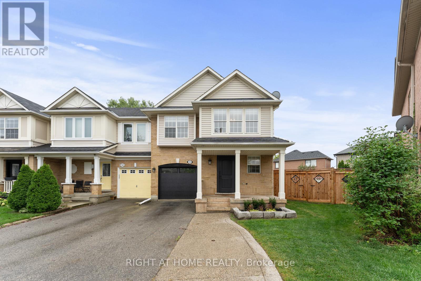394 Baverstock Crescent, Milton, Ontario  L9T 5L1 - Photo 1 - W12432004
