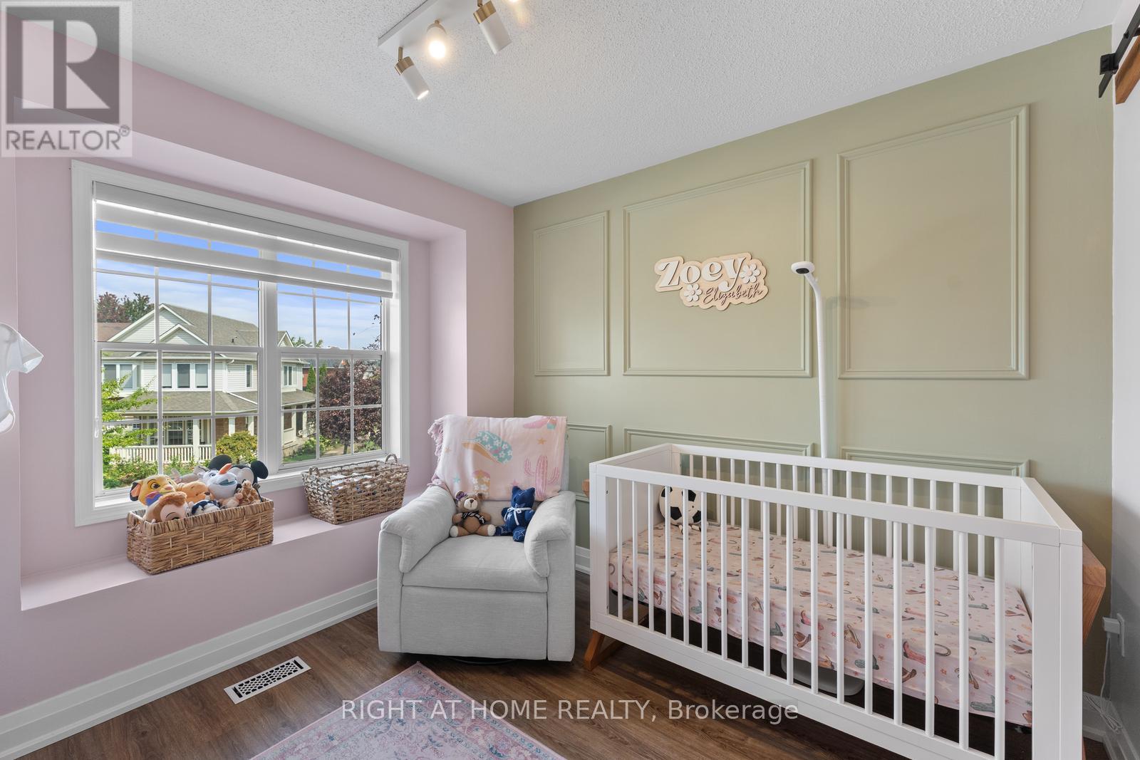 394 Baverstock Crescent, Milton, Ontario  L9T 5L1 - Photo 28 - W12432004
