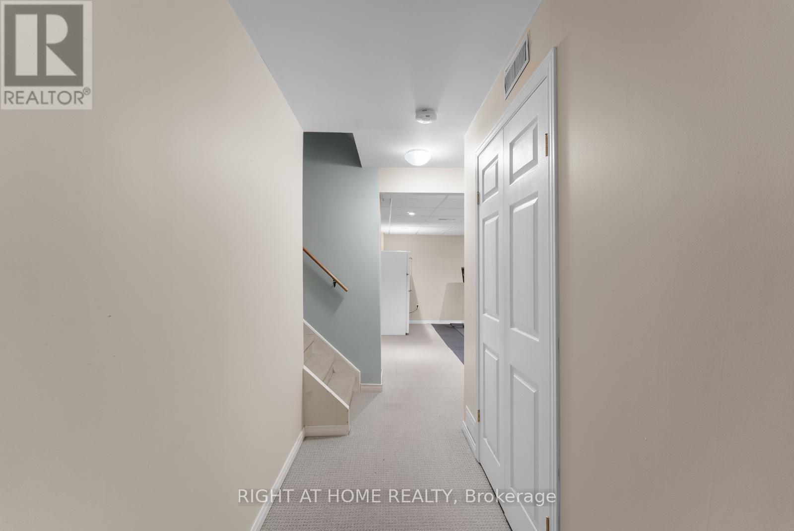 394 Baverstock Crescent, Milton, Ontario  L9T 5L1 - Photo 32 - W12432004