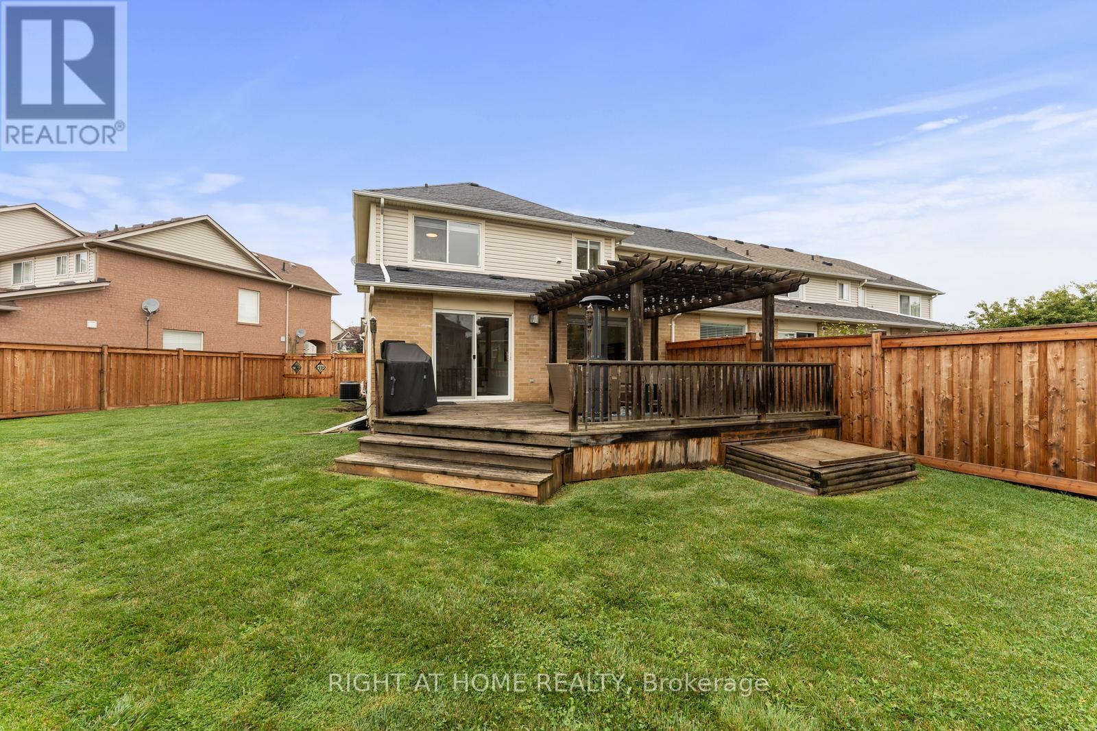 394 Baverstock Crescent, Milton, Ontario  L9T 5L1 - Photo 41 - W12432004