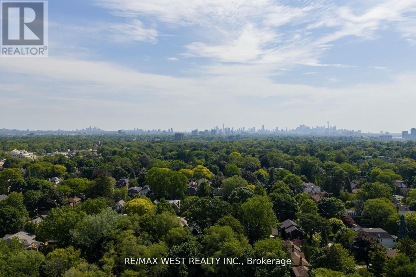 10 Vanellan Court, Toronto, Ontario  M8Z 4A5 - Photo 48 - W12432046