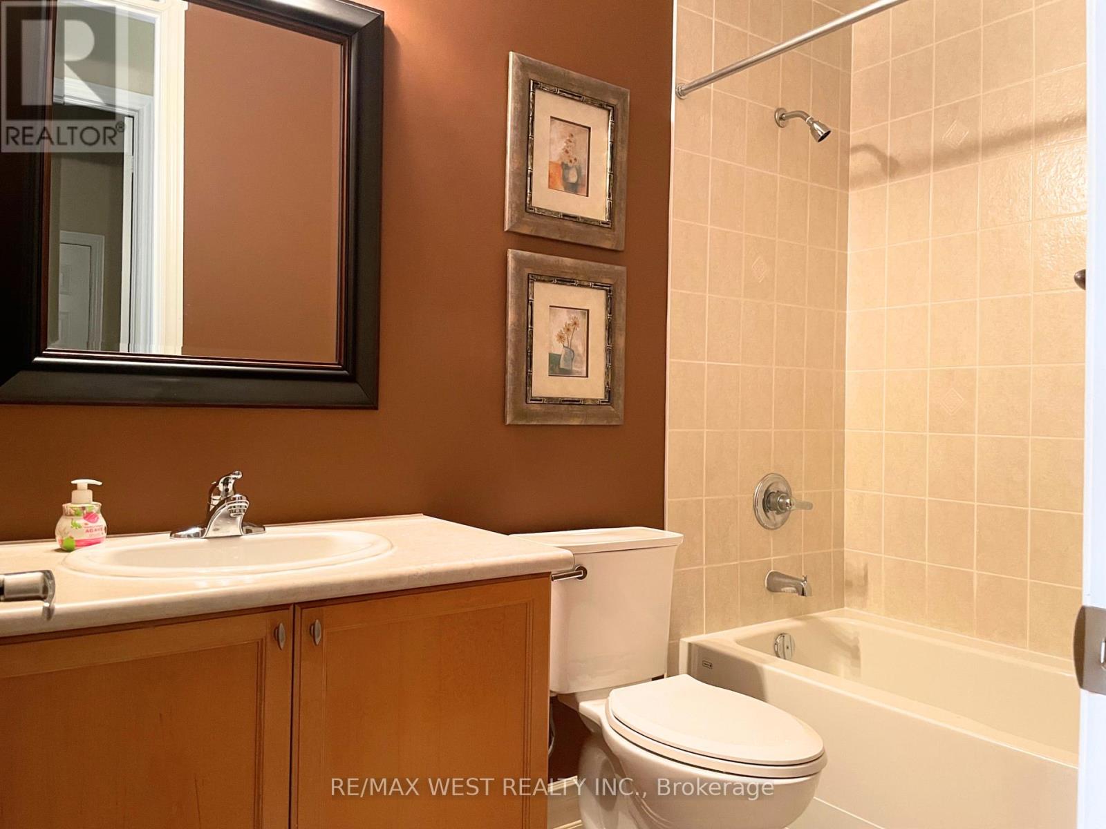 9 Odeon Street, Brampton, Ontario  L6P 1V6 - Photo 10 - W12432071