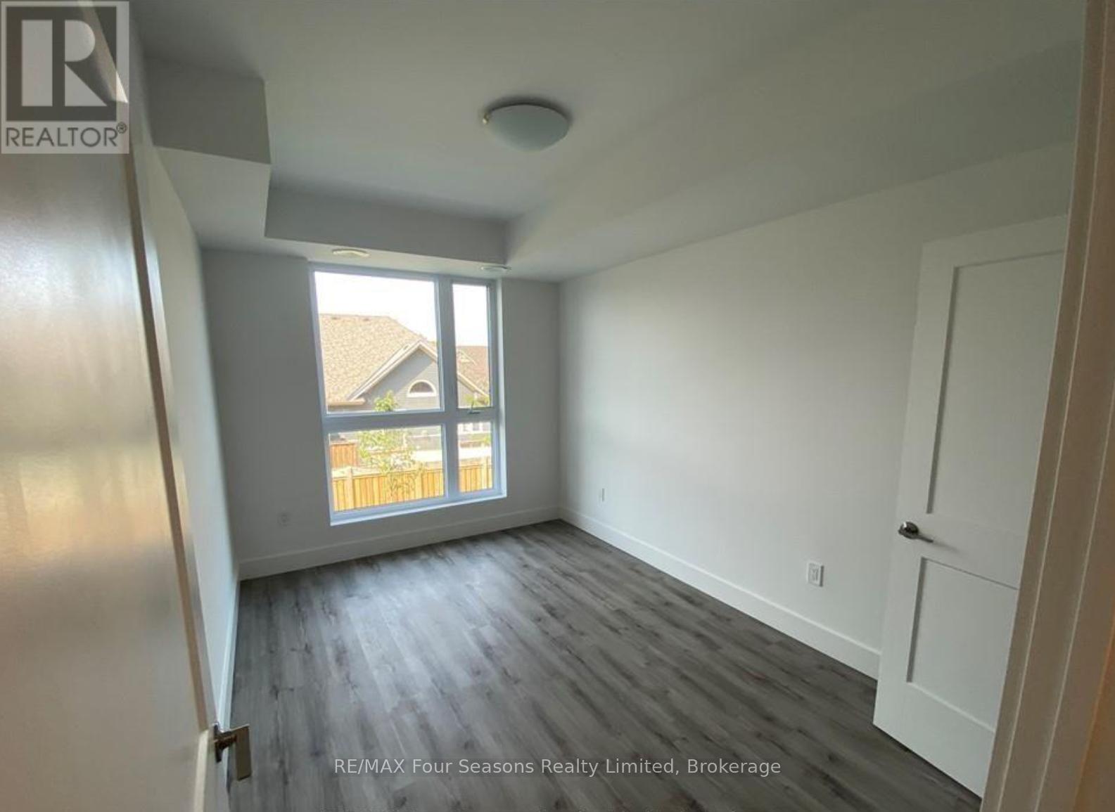 213 - 4 Kimberly Lane, Collingwood, Ontario  L9Y 1E4 - Photo 11 - S12377144