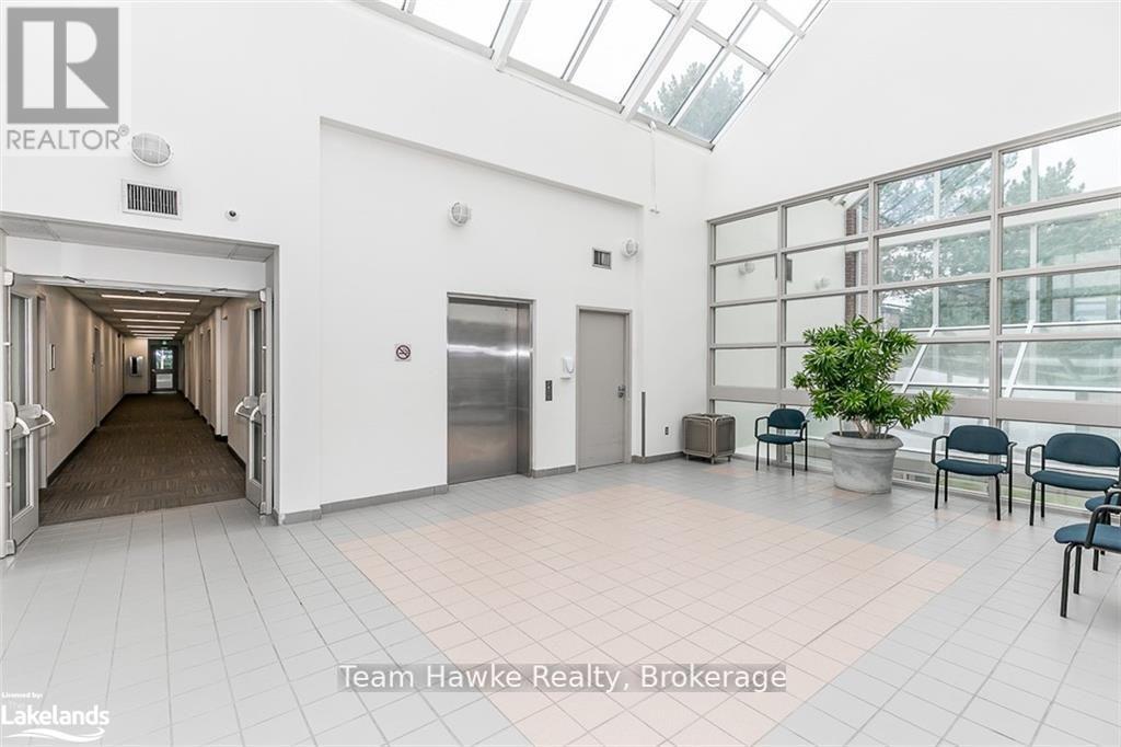 204 - 240 Penetanguishene Road, Midland, Ontario  L4R 4P4 - Photo 14 - S12432224