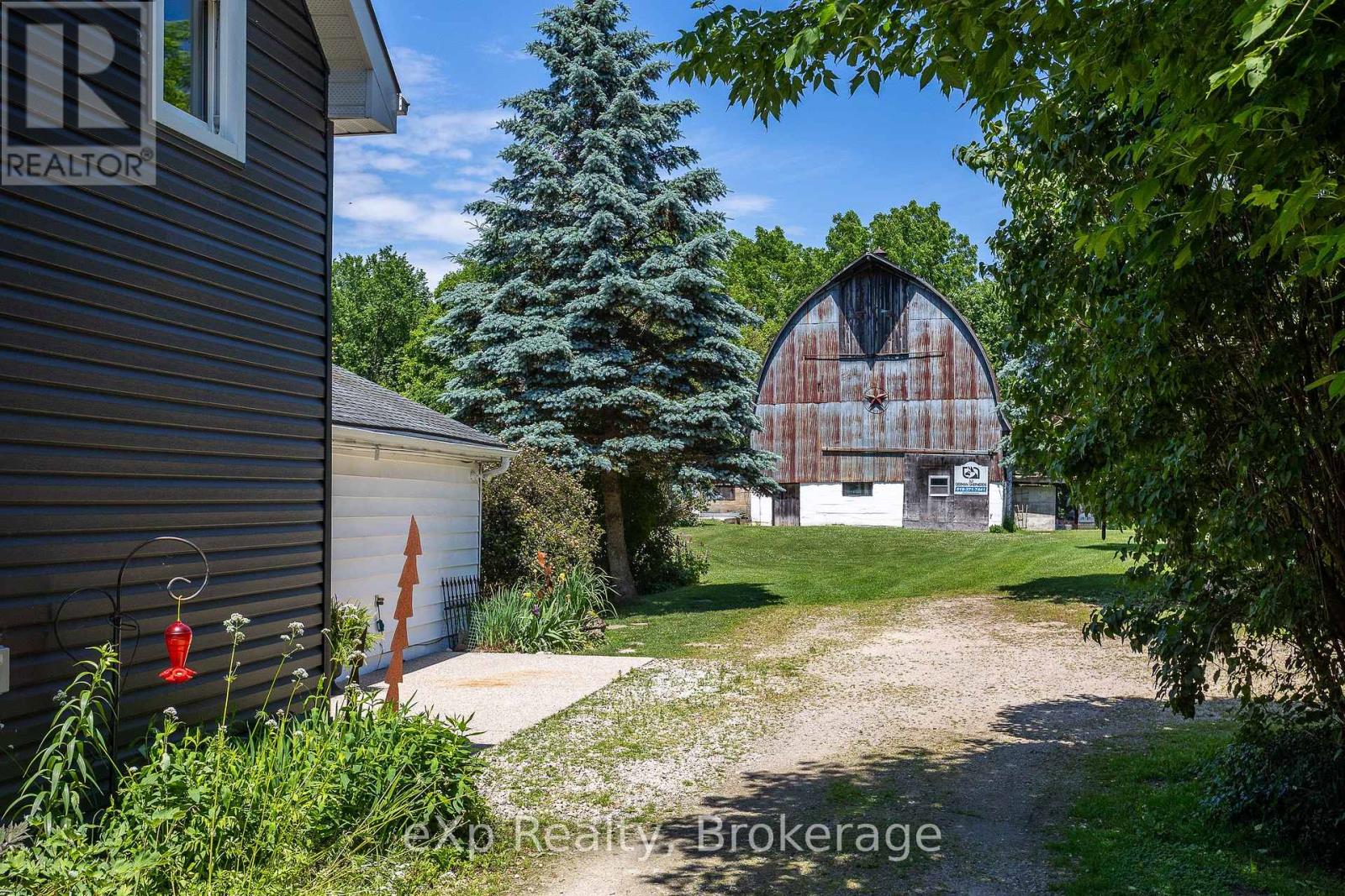 719015 6 Highway, Georgian Bluffs, Ontario  N0H 2K0 - Photo 25 - X12249121