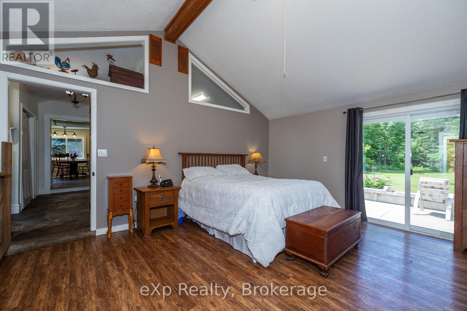 719015 6 Highway, Georgian Bluffs, Ontario  N0H 2K0 - Photo 15 - X12249121
