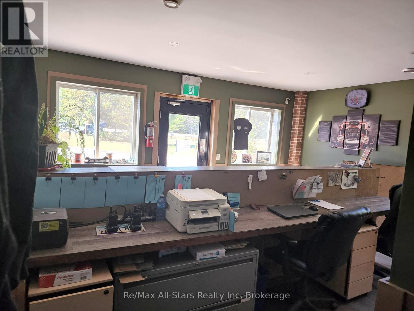 25798 Highway 35 Highway, Lake Of Bays, Ontario  P0A 1H0 - Photo 24 - X12432194