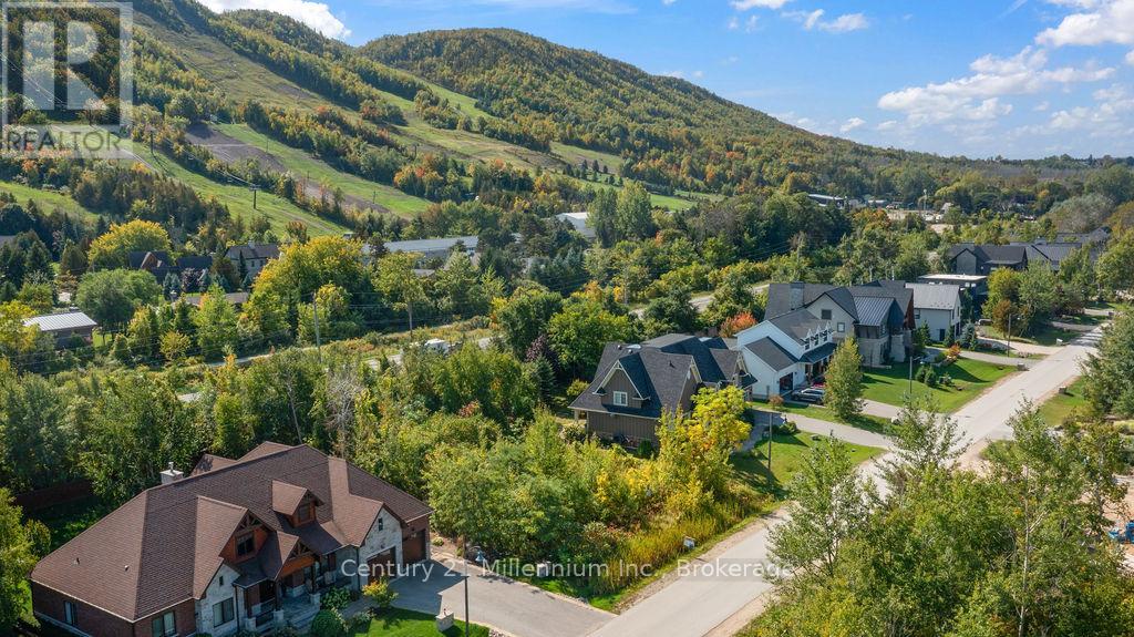 164 DELPHI LANE, Blue Mountains, Ontario