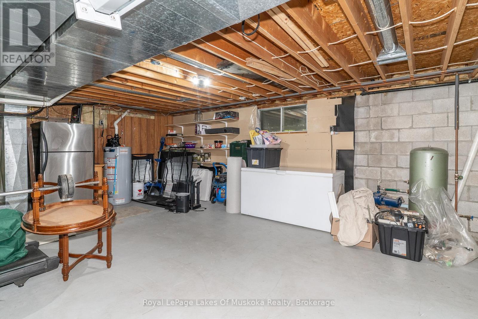 220 Alexander Street, Gravenhurst, Ontario  P1P 1A6 - Photo 36 - X12381715