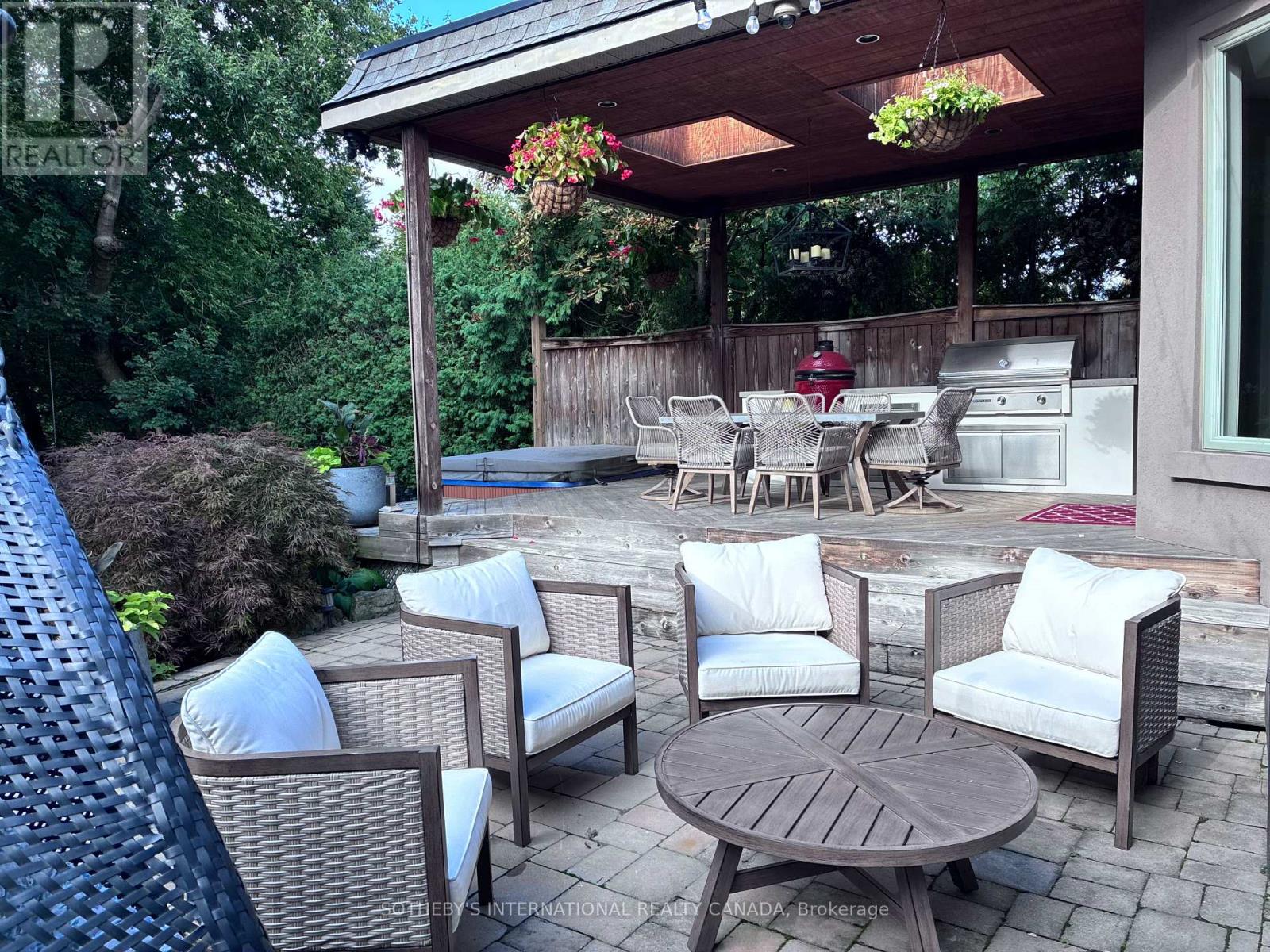44 Meadowcrest Road, Toronto, Ontario  M8Z 2Y7 - Photo 33 - W12323025