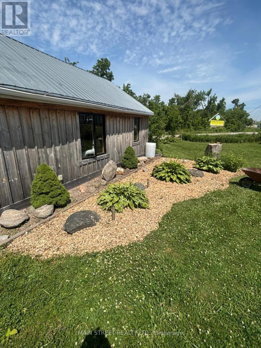 17170 Simcoe Street N, Kawartha Lakes, Ontario  K0M 2J0 - Photo 2 - X12432052