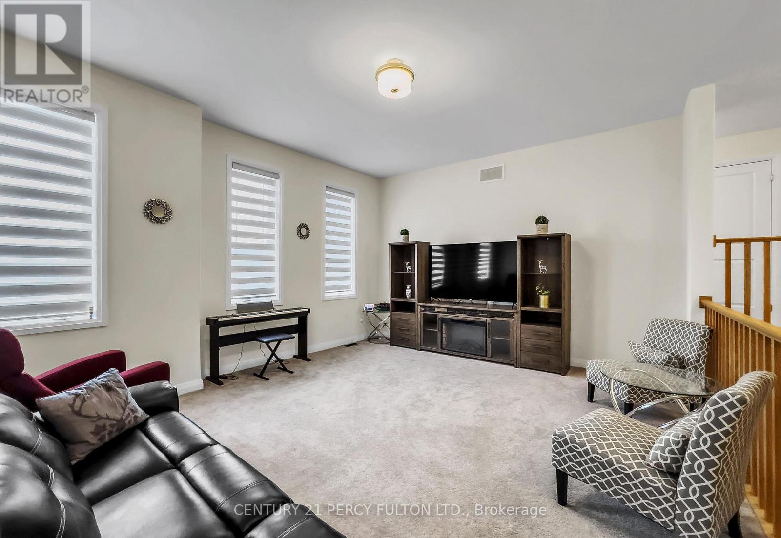 302 Cullen Trail, Peterborough, Ontario  K9H 0J8 - Photo 21 - X12432060