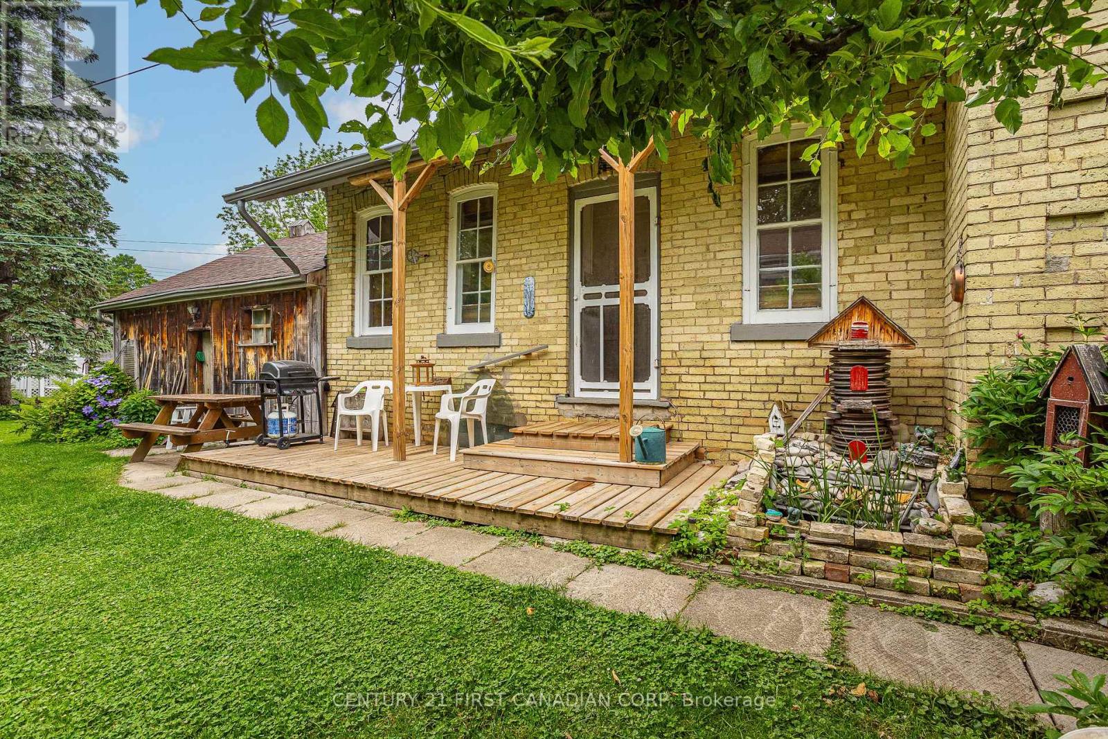 77 Main Street S, South Huron, Ontario  N0M 1S3 - Photo 40 - X12210255