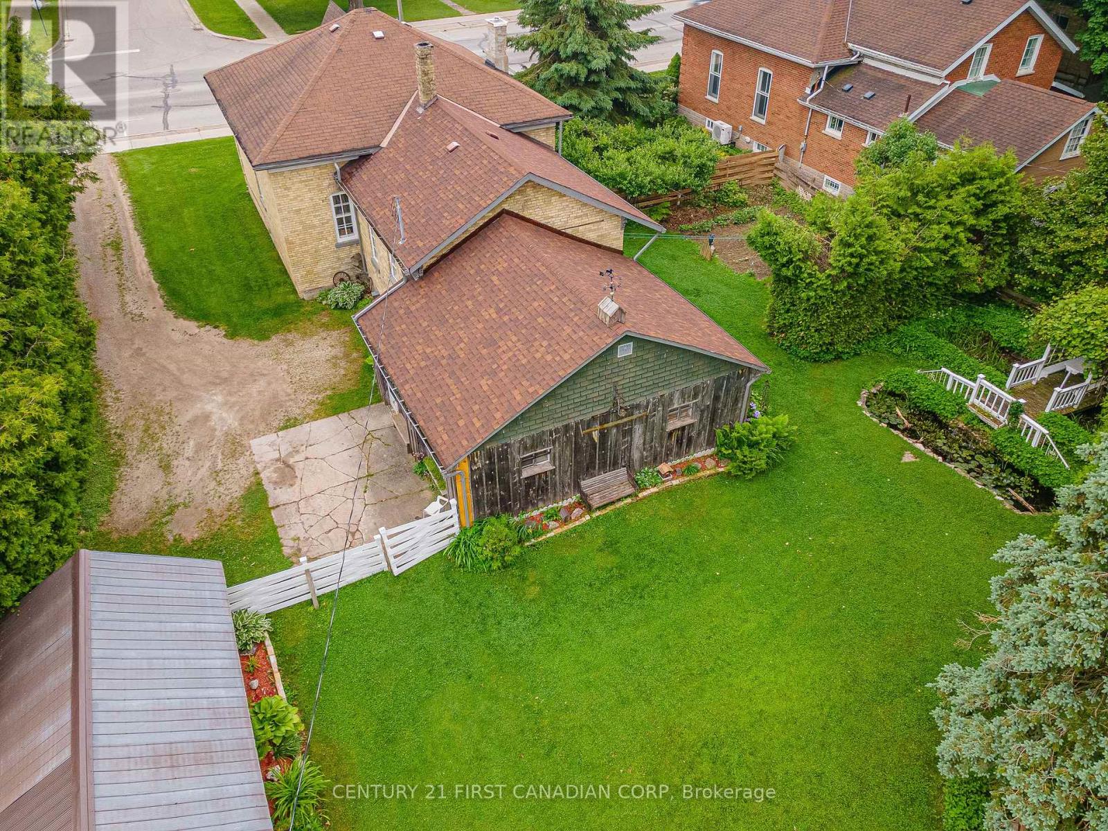 77 Main Street S, South Huron, Ontario  N0M 1S3 - Photo 45 - X12210255