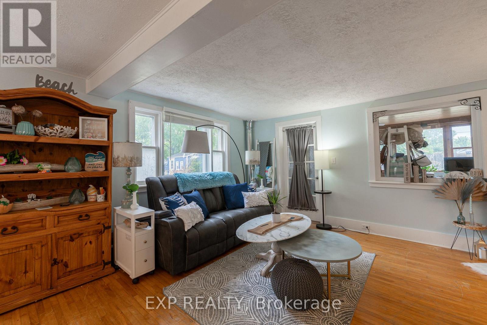 3791 Fairfield Avenue, Fort Erie, Ontario  L0S 1B0 - Photo 11 - X12431495