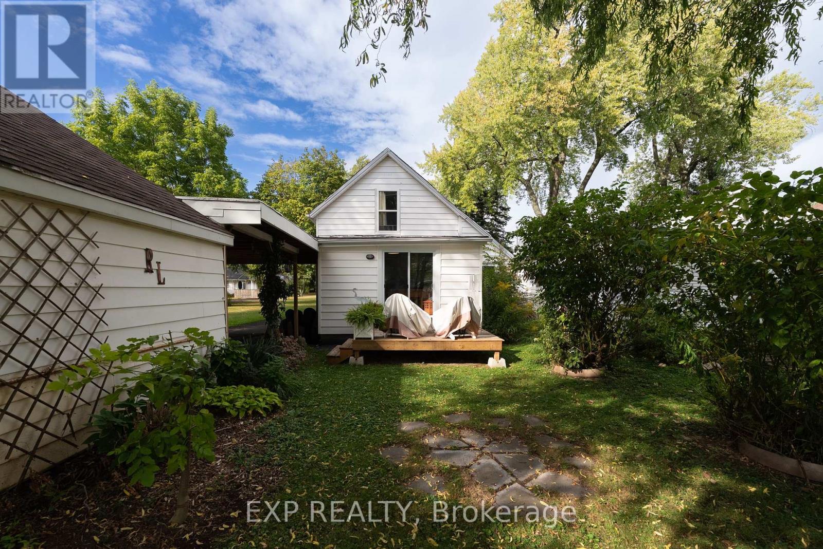 3791 Fairfield Avenue, Fort Erie, Ontario  L0S 1B0 - Photo 40 - X12431495