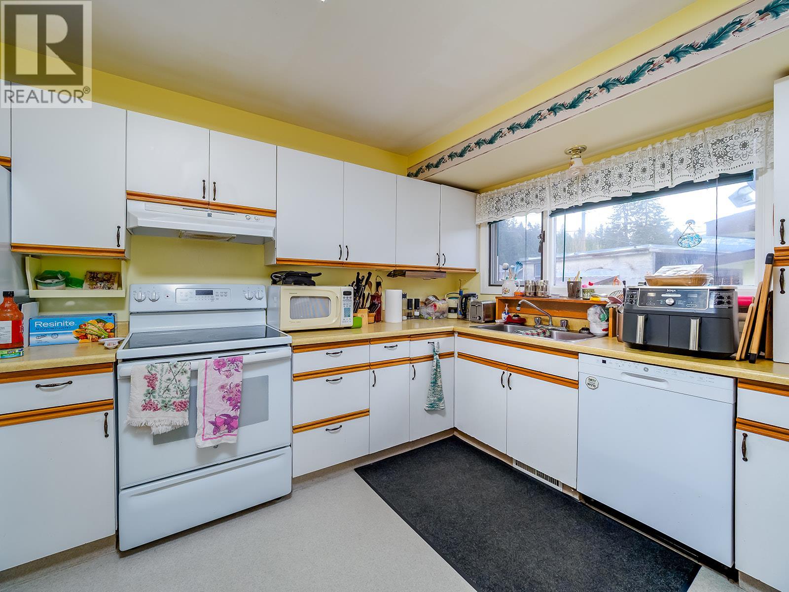 Lorem Ipsum Dolor Si, Golden, British Columbia  V0A  - Photo 7 - DEMO28216246