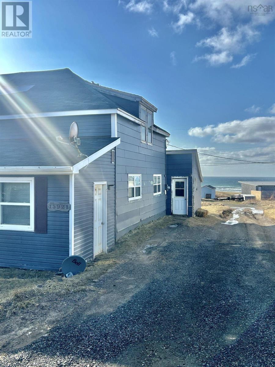 15921 Central Avenue, Inverness, Nova Scotia  B0E 1N0 - Photo 8 - 202518653