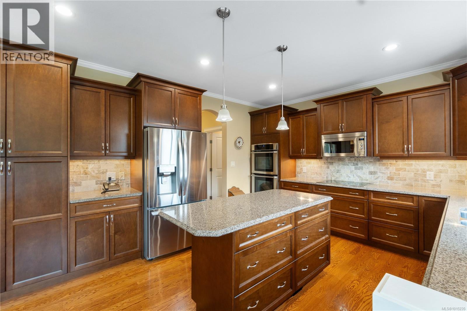 3573 Monterey Dr, Nanaimo, British Columbia  V9T 6T2 - Photo 10 - 1015235