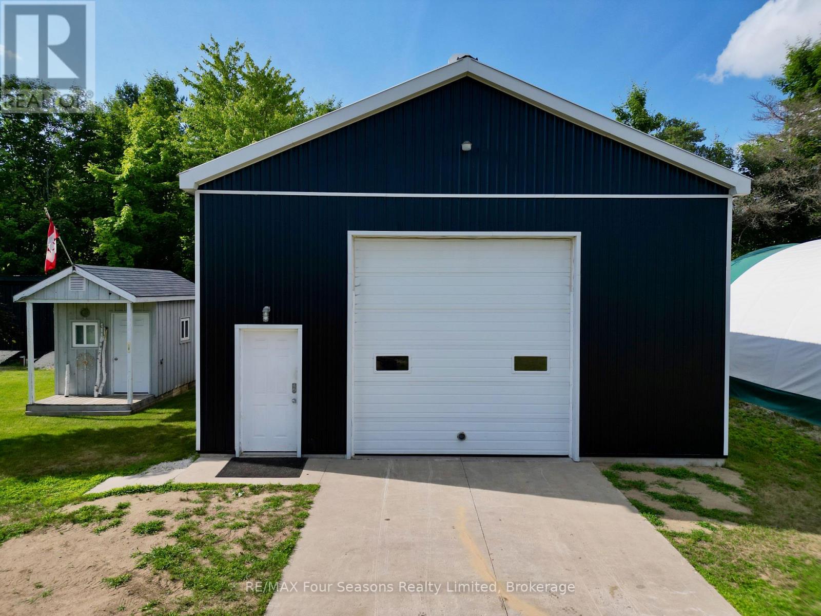 6853 Pine Plains Road, Adjala-Tosorontio, Ontario  L0M 1J0 - Photo 45 - N12341897