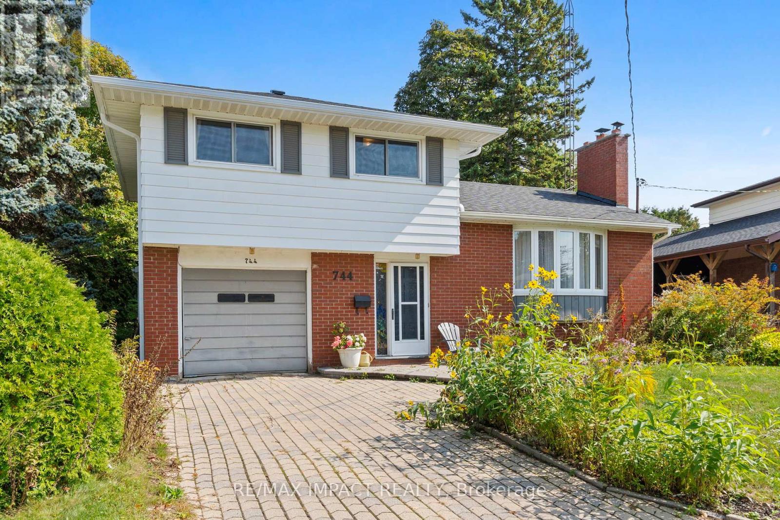 744 SPRAGGE CRESCENT, Cobourg, Ontario