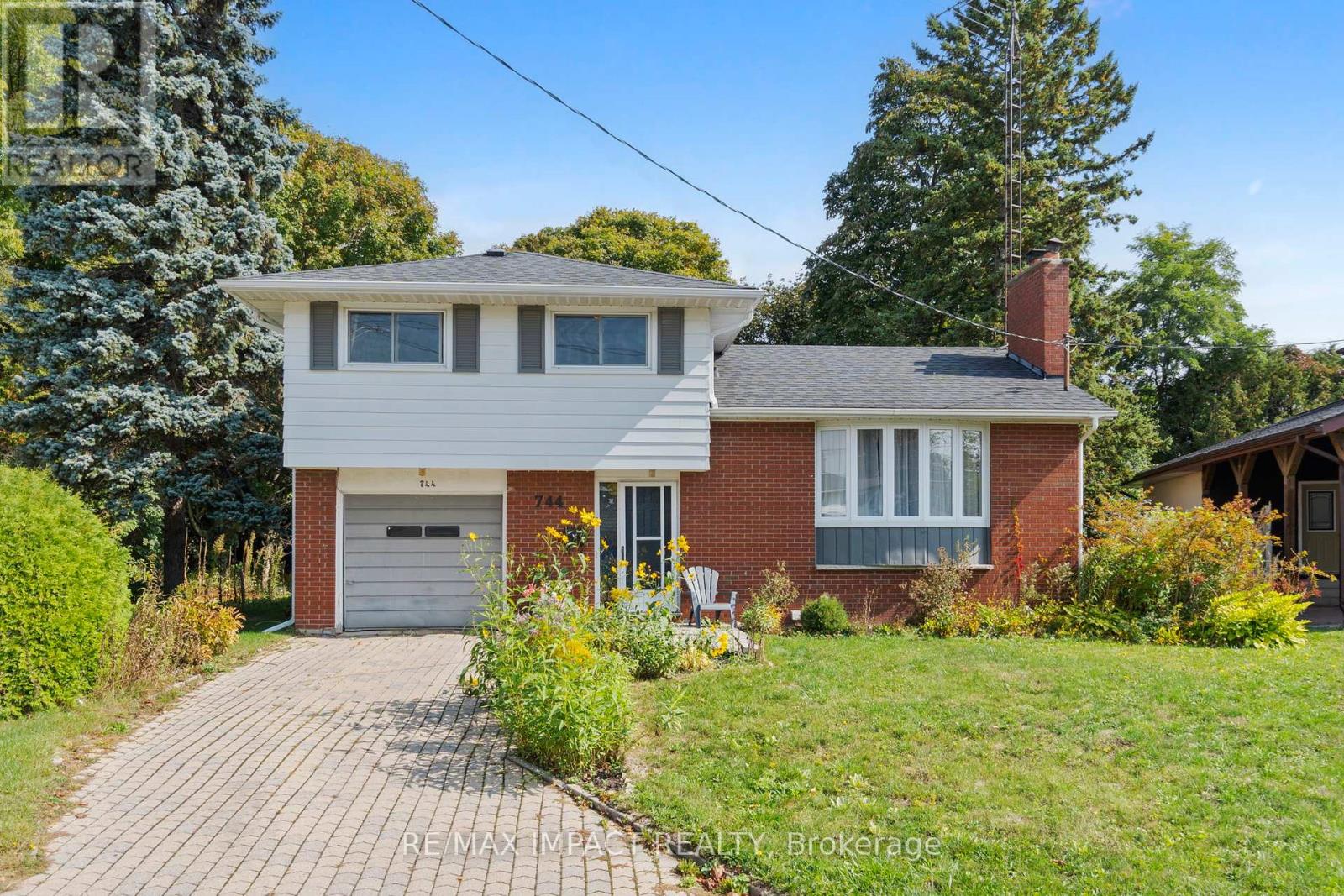 744 Spragge Crescent, Cobourg, Ontario  K9A 2T5 - Photo 2 - X12432282