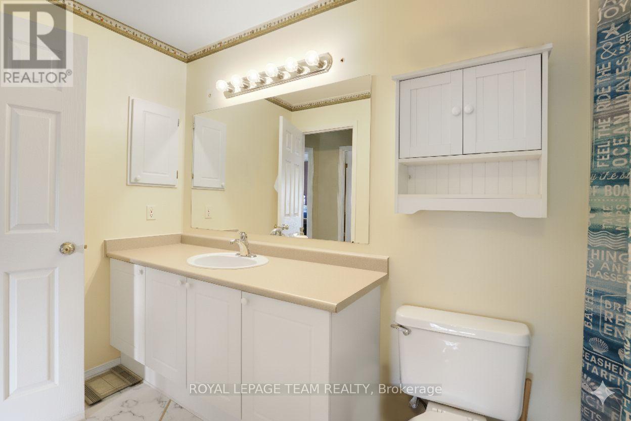11 Saffron Court, Ottawa, Ontario  K2J 4R7 - Photo 14 - X12432263