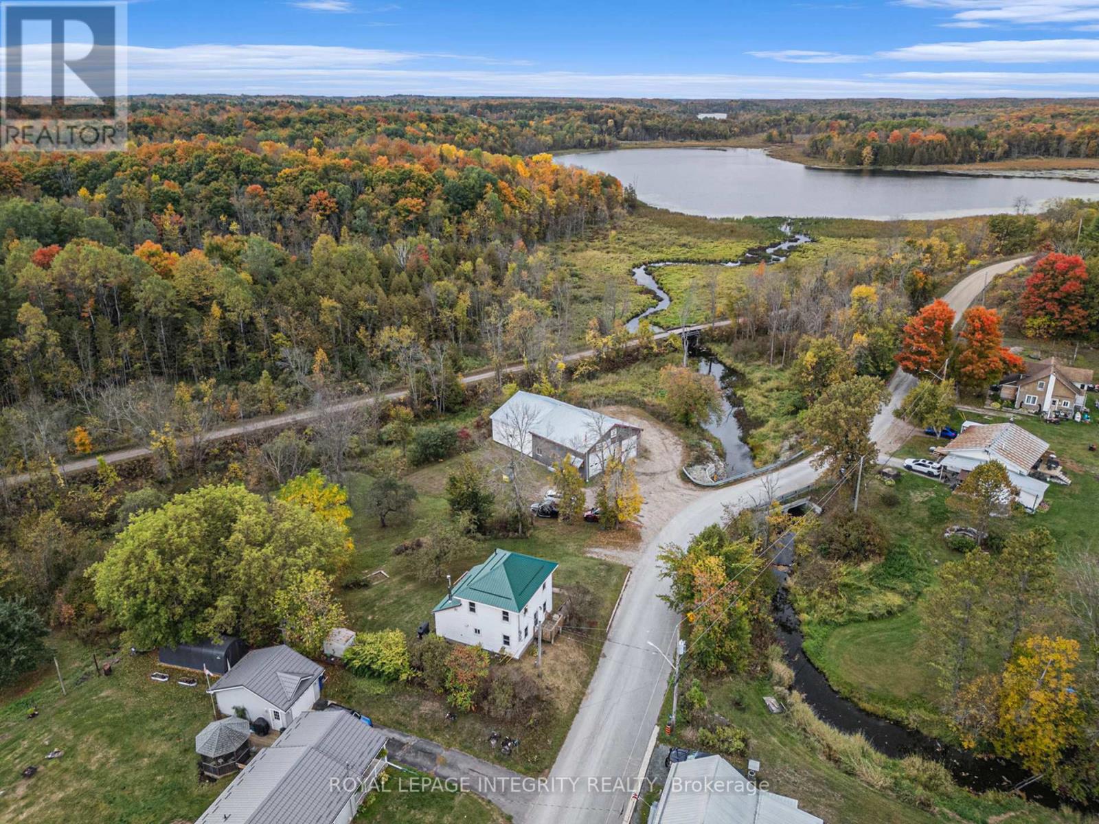 1081 Elm Tree Road, Frontenac (Frontenac Centre), Ontario  K0H 1B0 - Photo 1 - X12432281