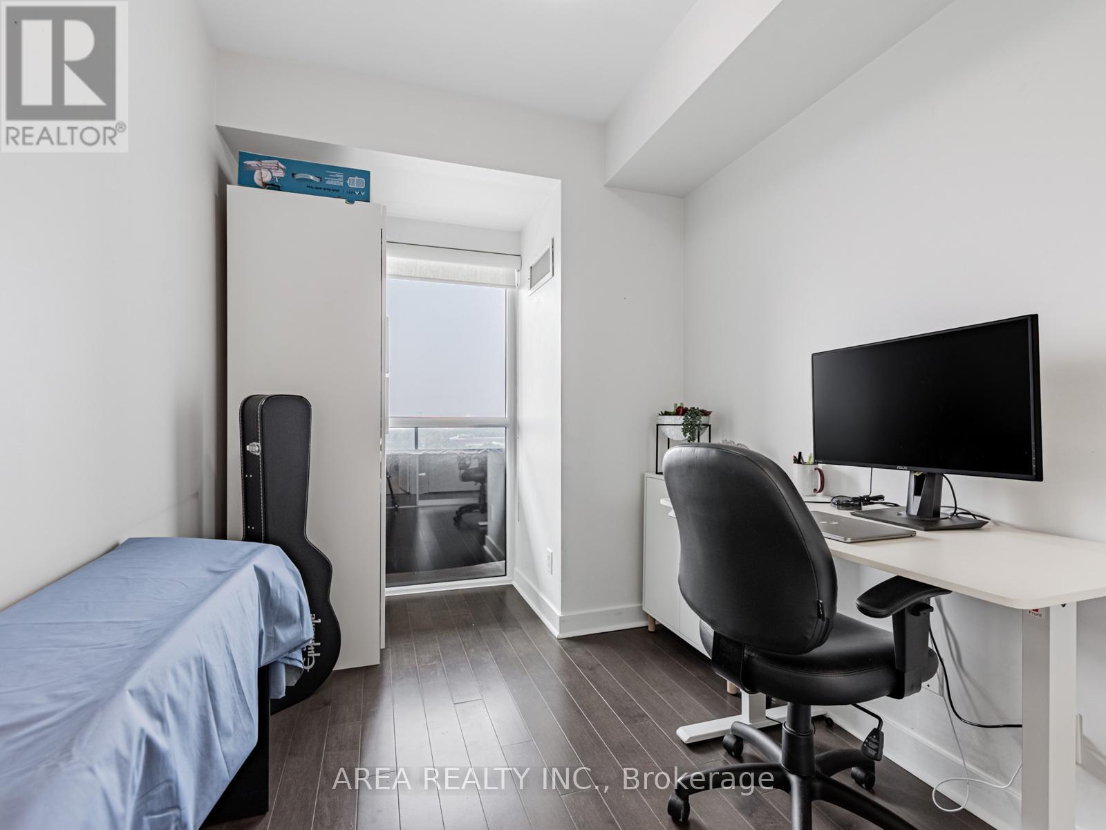 2001 - 58 Orchard View Boulevard, Toronto, Ontario  M4R 1B9 - Photo 17 - C12432102