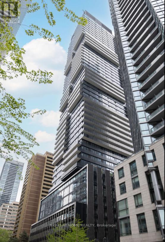 4308 - 55 Charles Street E, Toronto, Ontario  M4Y 0J1 - Photo 1 - C12432127