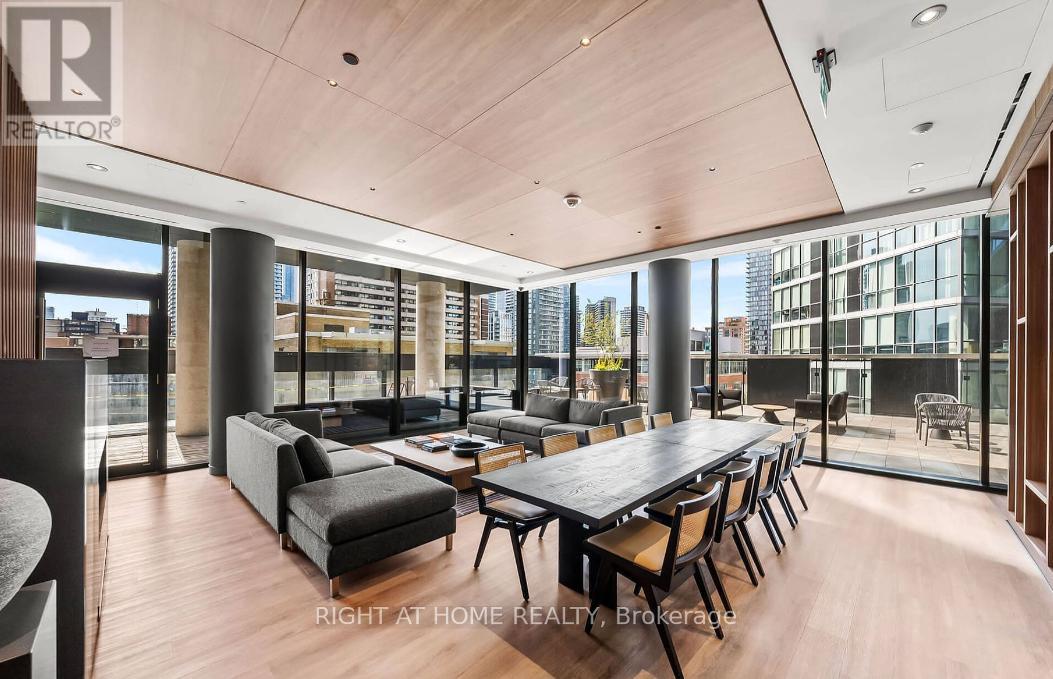 4308 - 55 Charles Street E, Toronto, Ontario  M4Y 0J1 - Photo 24 - C12432127